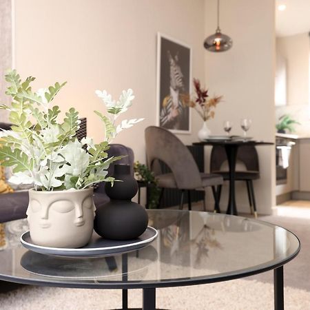 Joivy Modern 1 Bed Flat In West End, Close To Princes Gardens EDI Exterior foto