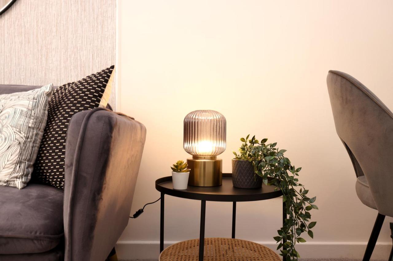 Joivy Modern 1 Bed Flat In West End, Close To Princes Gardens EDI Exterior foto